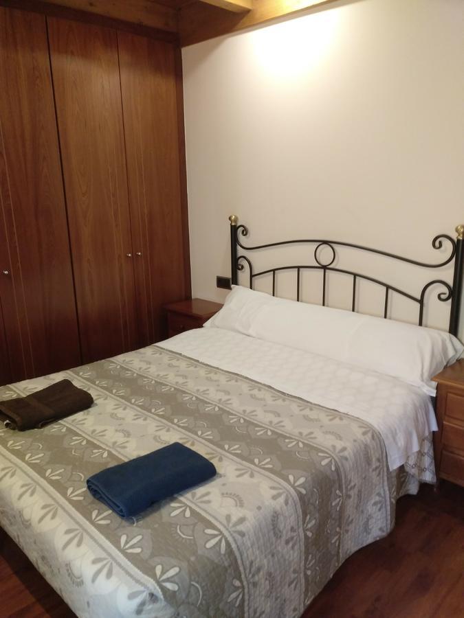 Apartamentos Turisticos Javier Lugo Bagian luar foto