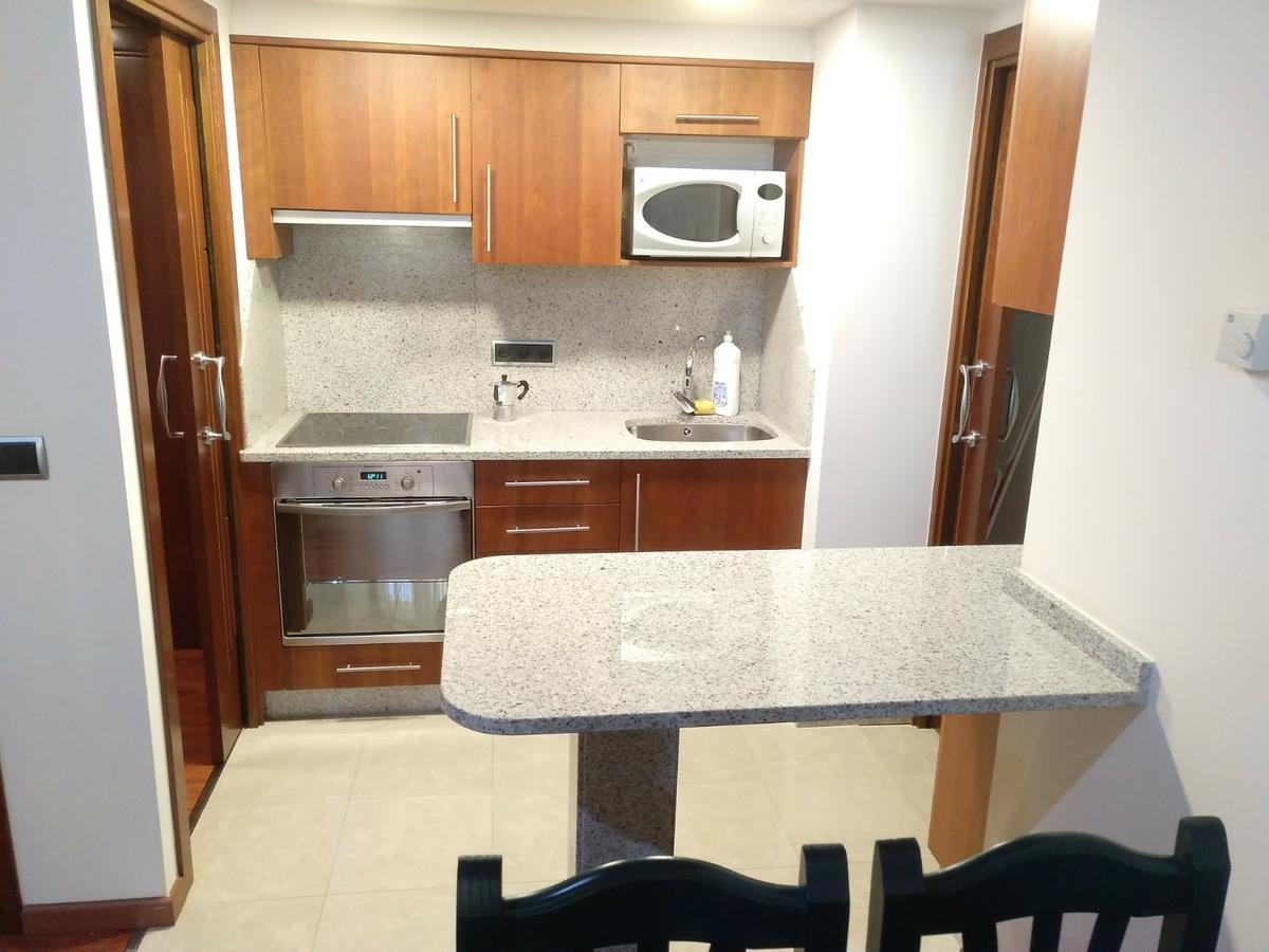 Apartamentos Turisticos Javier Lugo Bagian luar foto